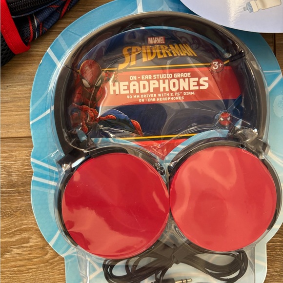 Marvel Spider-Man Backpack. NWT - Picture 3 of 6